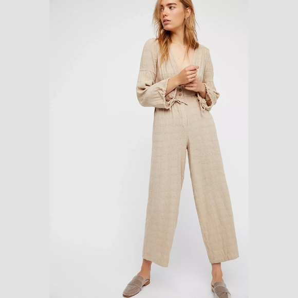 FREE PEOPLE True Lovin Tan Linen Jumpsuit Size XS - Picture 8 of 10